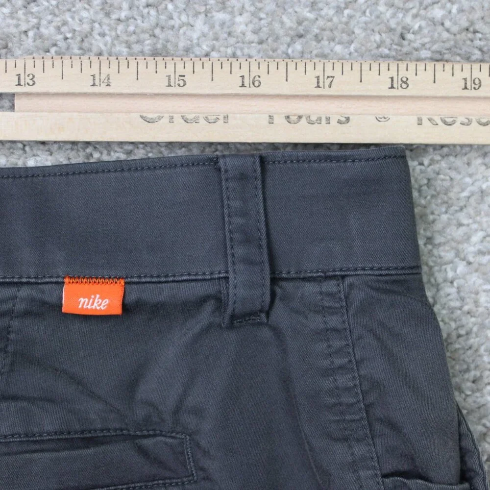 Nike Shorts Mens 36 Gray UV 8